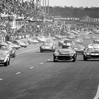 Ford and Ferrari at Le Mans - race start!