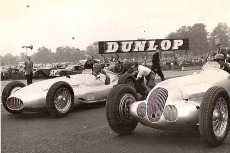 October Emergency Pod!: The Two Pauls Talk British Circuits