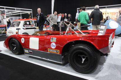 Lola T212