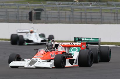 Michael Lyons, McLaren M26